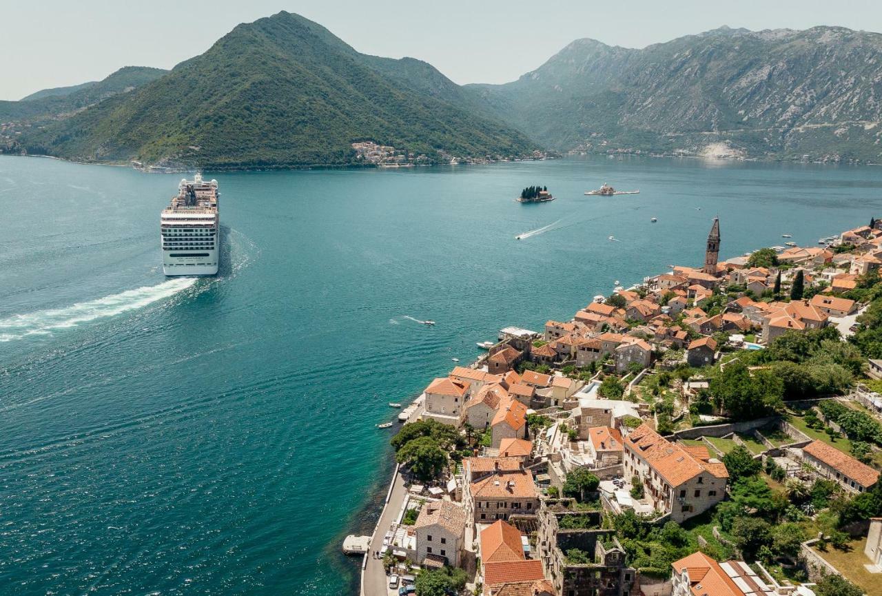 Hotel Nauta Perast Exterior photo