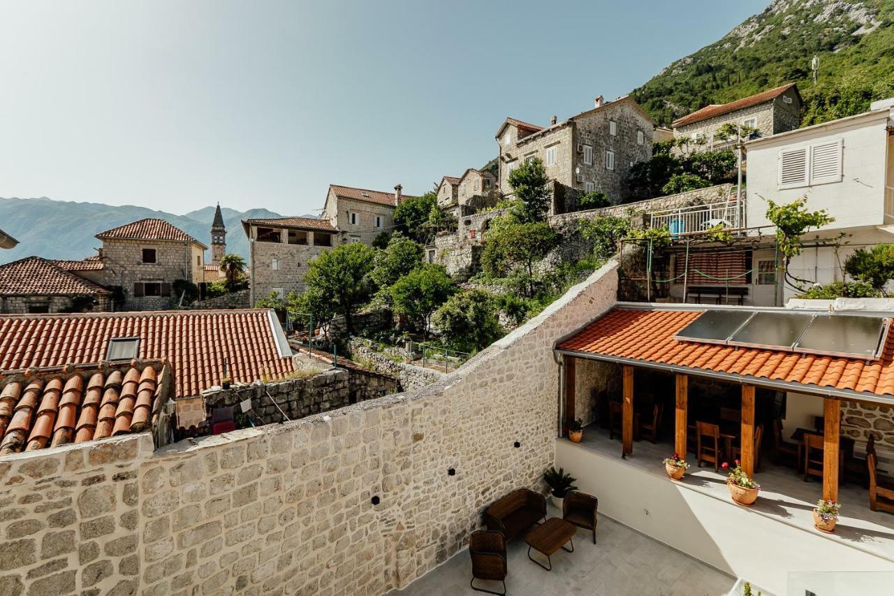 Hotel Nauta Perast Exterior photo